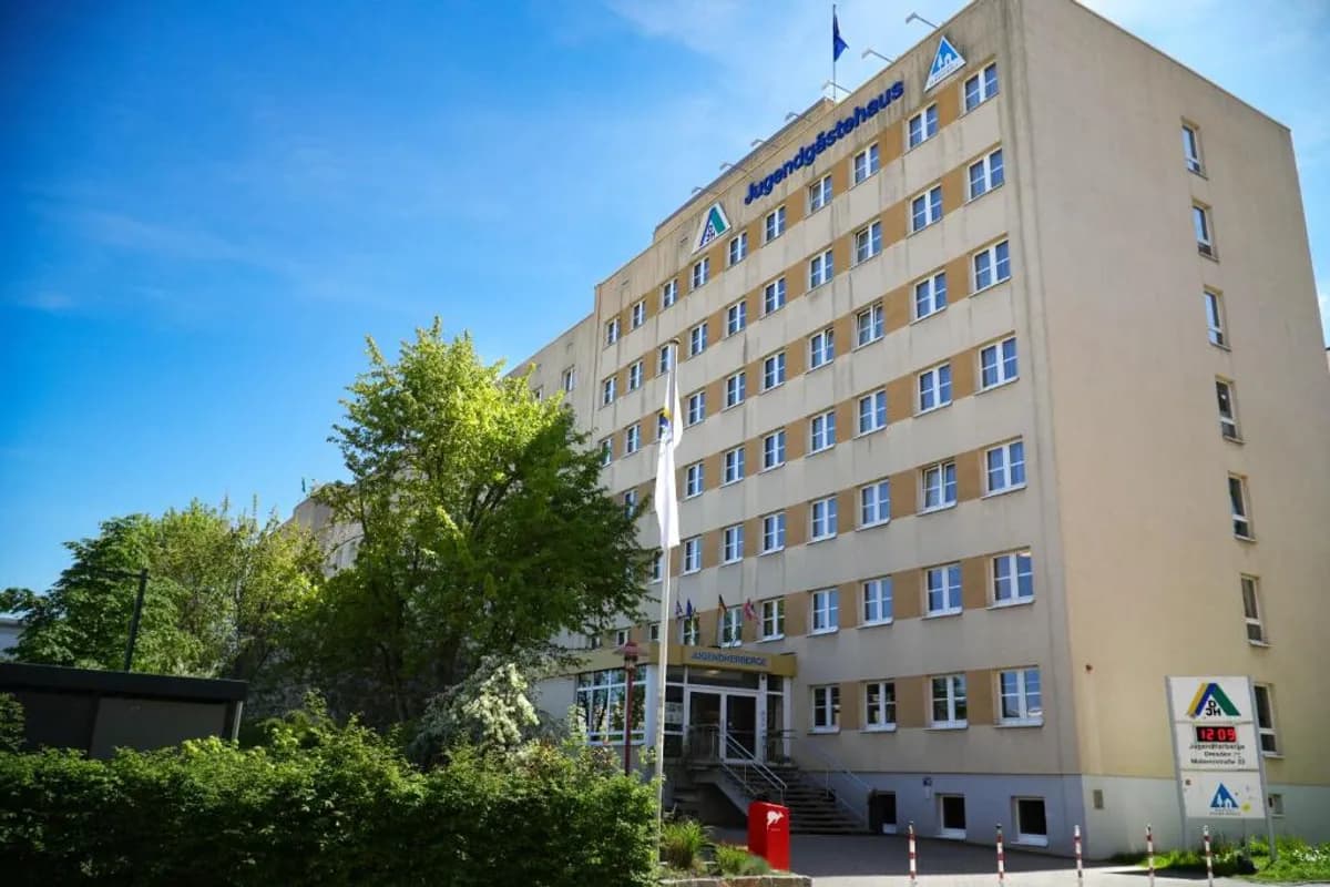 DJH Jugendherberge Dresden - Jugendgästehaus photo 2
