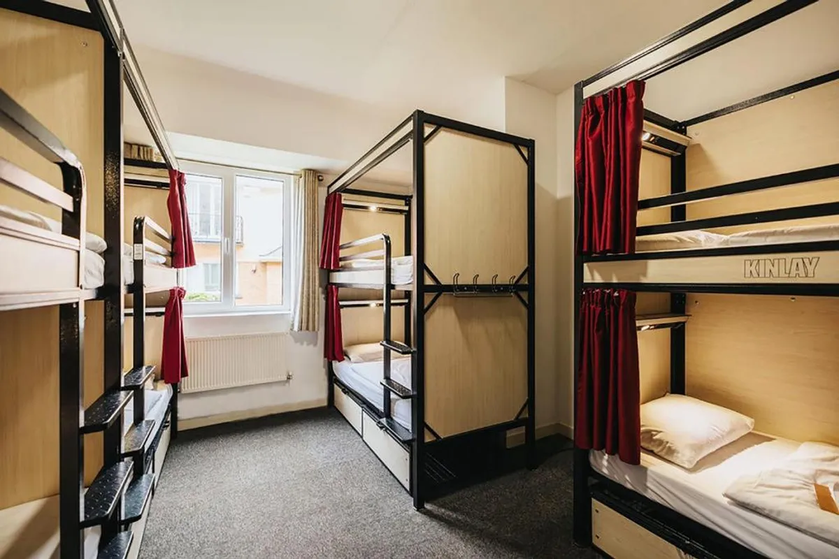 Kinlay Hostel Eyre Square photo 2