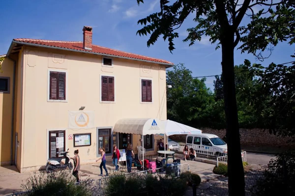 HI Hostel Pula
