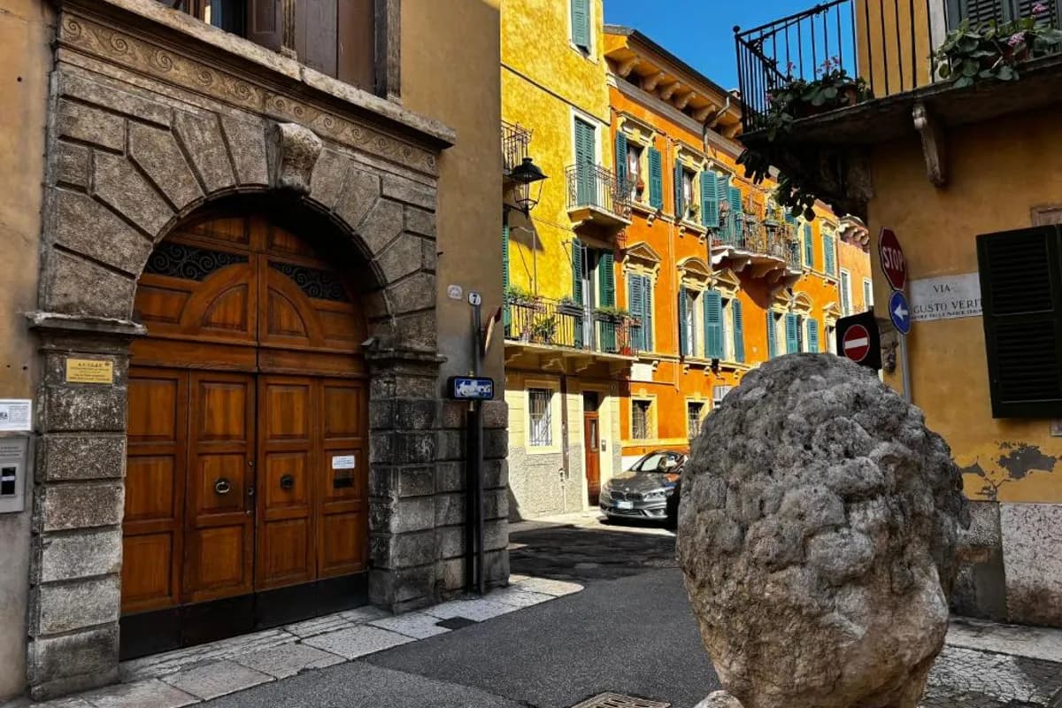 Protezione della Giovane