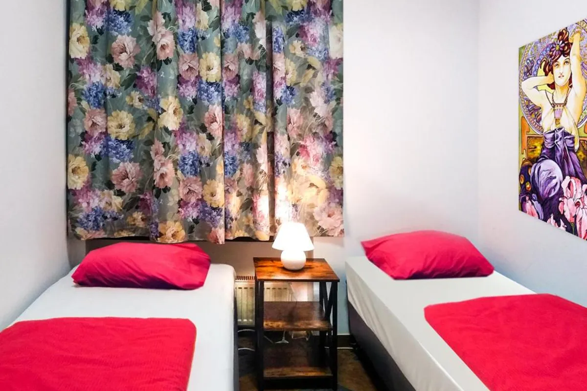 Room Hostel Piotrkowska photo 2