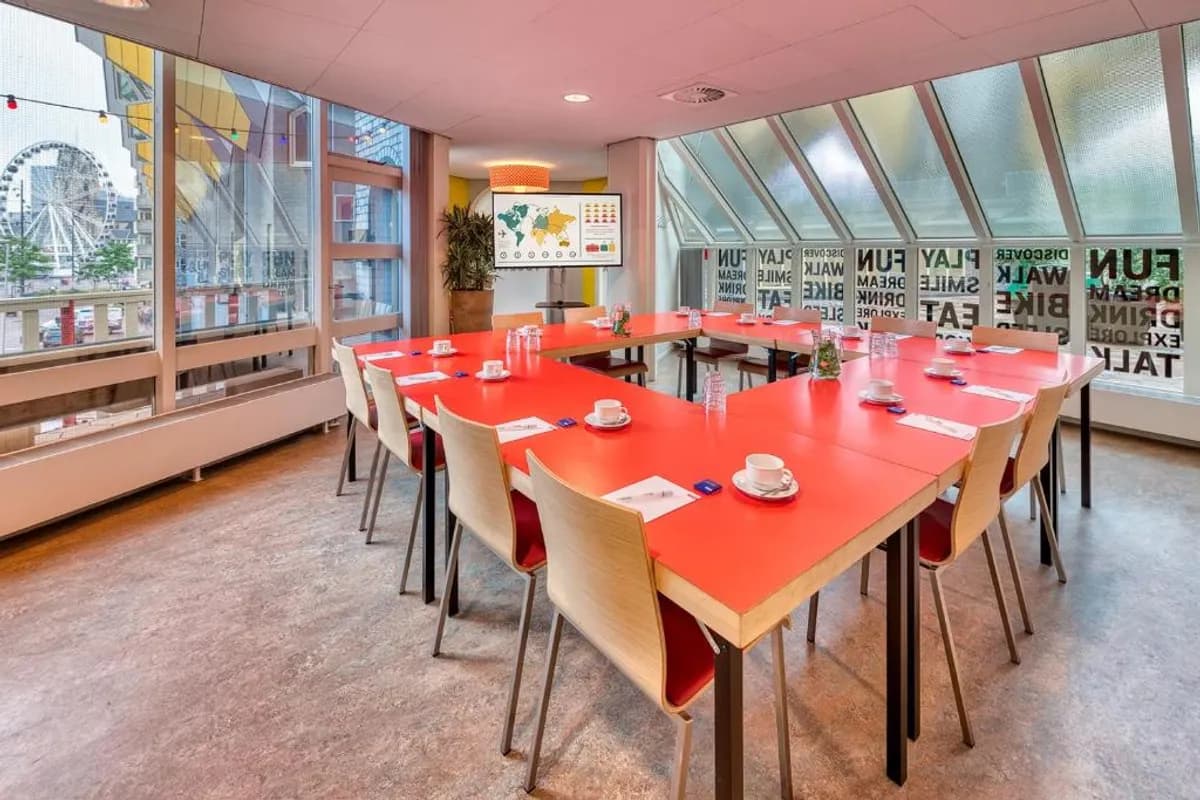 Stayokay Hostel Rotterdam photo 4